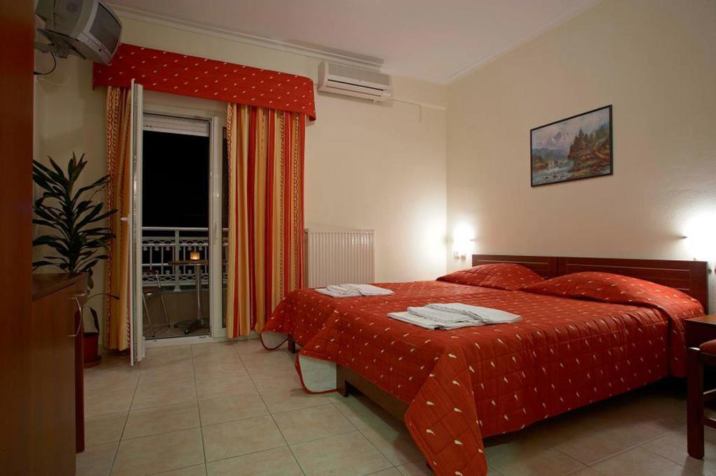 Hotel Souita ปาราเลียกาเตอรีนิส ห้อง รูปภาพ